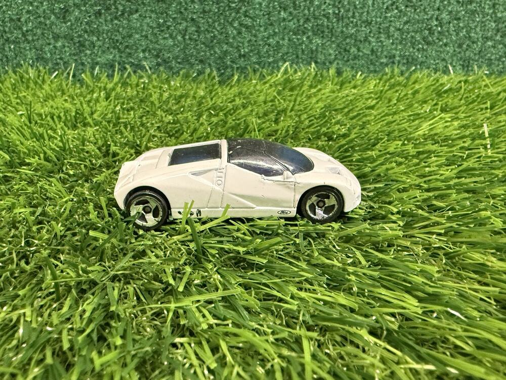 Hot Wheels Ford GT-90 White Diecast Car 2007 Mattel Malaysia Loose